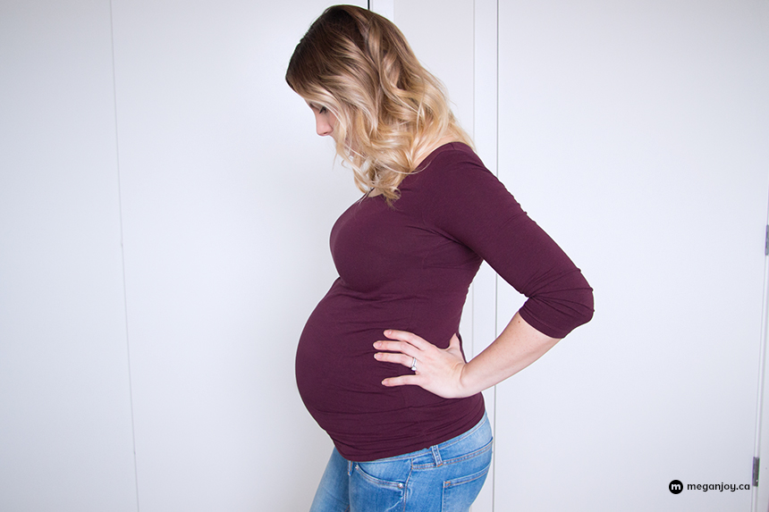 30 week baby bump