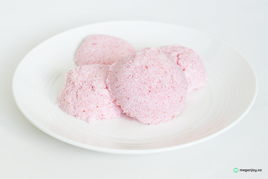 Tutorial: How to Make a Homemade Bath Bomb