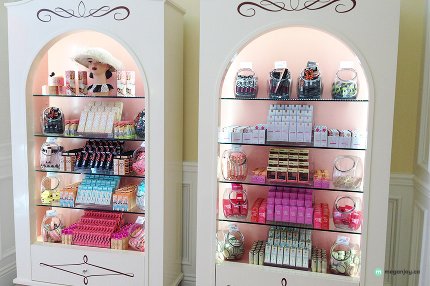 benefit-boutique, san-francisco, sutter-location, display