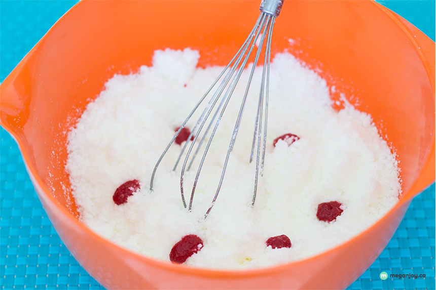 diy bath bomb tutorial