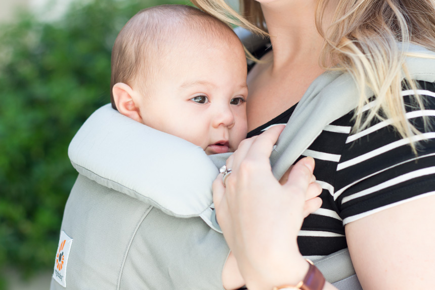 ergobaby adapt carrier close up