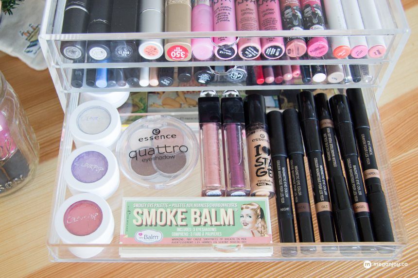 how to store your eyeshadow