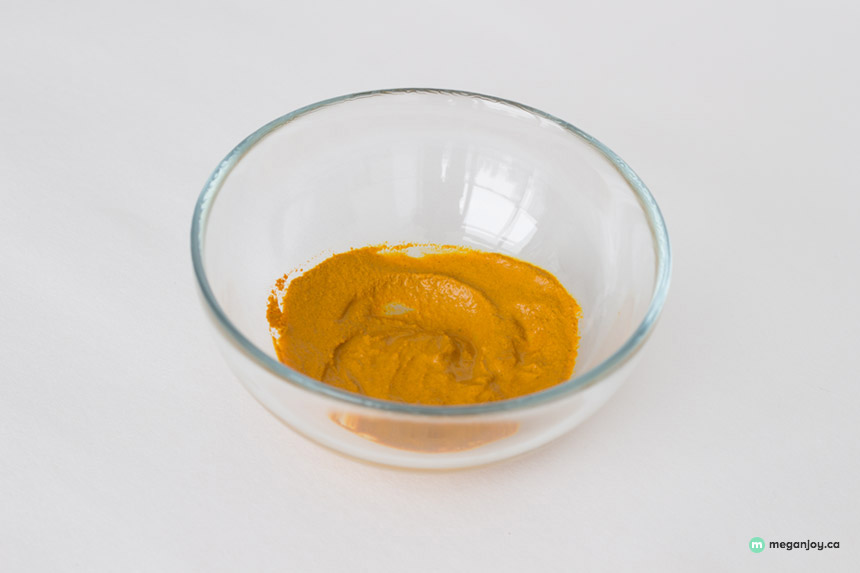 turmeric-mask, indian-brides, glowing-skin, DIY-mask,oily-skin, acne, easy, tutorial